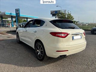 MASERATI Levante 3.0 v6 275cv auto