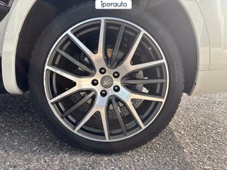 MASERATI Levante 3.0 v6 275cv auto