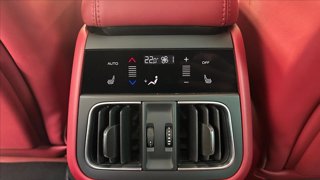 MASERATI Grecale 3.0 V6 Trofeo 530cv auto