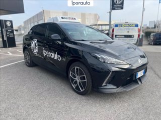 MG MG4 64kWh Luxury **AZIENDALE**