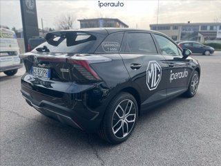 MG MG4 64kWh Luxury **AZIENDALE**