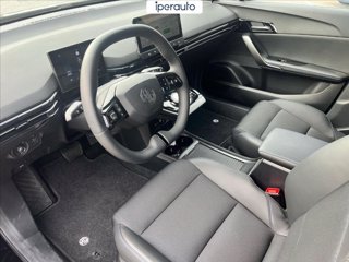 MG MG4 64kWh Luxury **AZIENDALE**