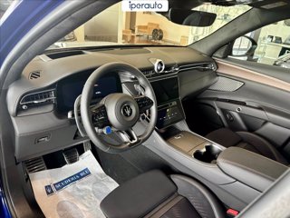 MASERATI Grecale Folgore