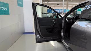 RENAULT Captur 1.6 E-Tech full hybrid Intens 145cv auto