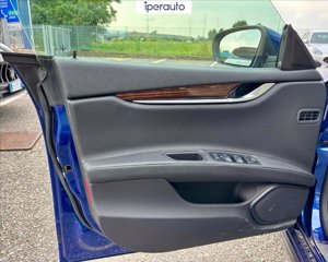 MASERATI Ghibli 3.0 V6 bt 350cv auto