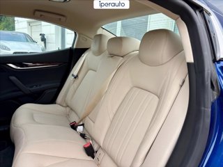 MASERATI Ghibli 3.0 V6 bt 350cv auto