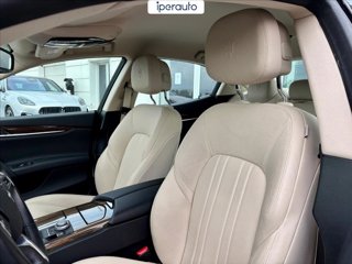 MASERATI Ghibli 3.0 V6 bt 350cv auto