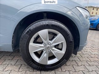 VOLVO Xc60 2.0 b4 momentum awd auto