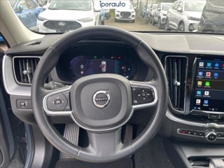 VOLVO Xc60 2.0 b4 momentum awd auto