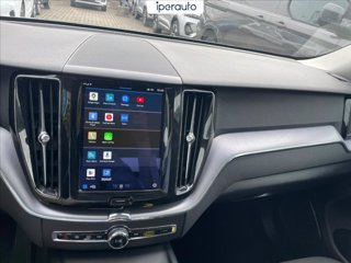 VOLVO Xc60 2.0 b4 momentum awd auto