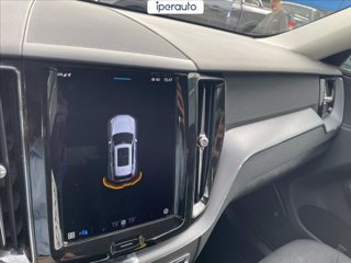 VOLVO Xc60 2.0 b4 momentum awd auto