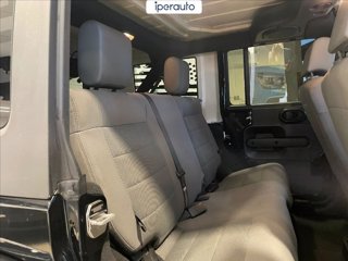 JEEP Wrangler unlimited 2.8 crd sport auto dpf