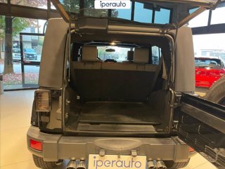 JEEP Wrangler unlimited 2.8 crd sport auto dpf