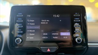 TOYOTA Yaris 1.0 Trend