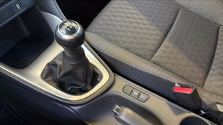 TOYOTA Yaris 1.0 Trend