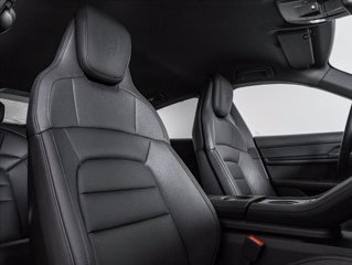 PORSCHE Taycan Performance Battery Plus MY24