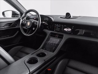 PORSCHE Taycan Performance Battery Plus MY24