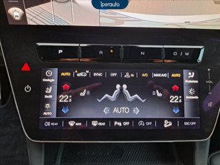 MASERATI Grecale 2.0 mhev modena 330cv auto