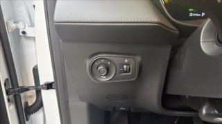 MG ZS 1.5 hybrid+ Luxury auto