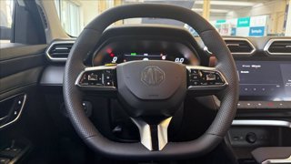 MG ZS 1.5 hybrid+ Luxury auto