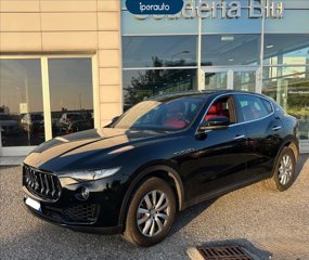 MASERATI Levante 3.0 v6 250cv auto