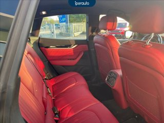 MASERATI Levante 3.0 v6 250cv auto