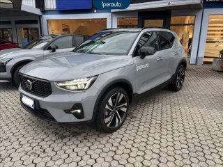 VOLVO Xc40 2.0 b3 ultra dark auto *AZIENDALE*