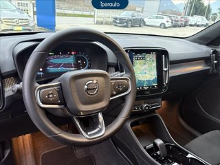 VOLVO Xc40 2.0 b3 ultra dark auto *AZIENDALE*