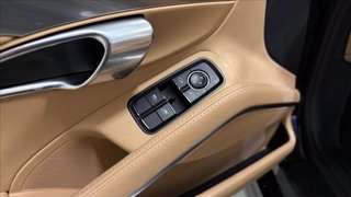 PORSCHE 718 Boxster 2.0 T 300cv **ESEMPLARE UNICO** **MANUALE**