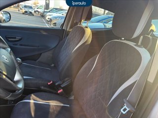 LANCIA Ypsilon 1.2 mya 69cv