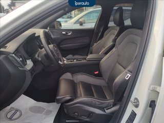 VOLVO Xc60 2.0 b5 plus dark awd auto *AZIENDALE*