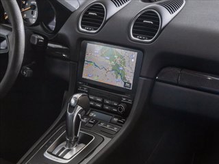 PORSCHE 718 Cayman 4.0 GT4 pdk