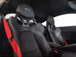 PORSCHE 718 Cayman 4.0 GT4 pdk