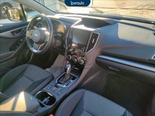 SUBARU Xv 2.0i e-boxer 4dventure lineartronic