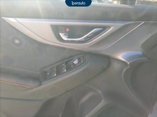 SUBARU Xv 2.0i e-boxer 4dventure lineartronic