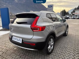 VOLVO Xc40 2.0 b3 core auto