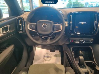 VOLVO XC40 2.0 b3 Core auto