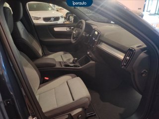 VOLVO XC40 2.0 b3 Core auto