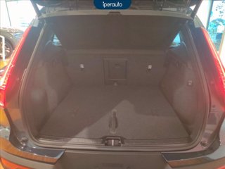 VOLVO XC40 2.0 b3 Core auto