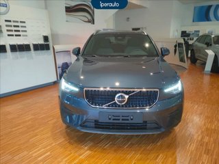 VOLVO XC40 2.0 b3 Core auto