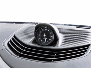 PORSCHE Taycan Cross Turismo 4