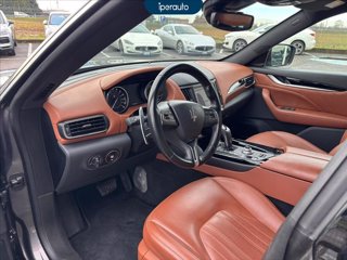 MASERATI Levante 3.0 V6 Granlusso 250cv auto