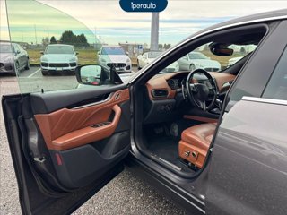 MASERATI Levante 3.0 V6 Granlusso 250cv auto