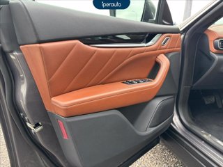 MASERATI Levante 3.0 V6 Granlusso 250cv auto