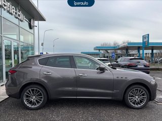 MASERATI Levante 3.0 V6 Granlusso 250cv auto