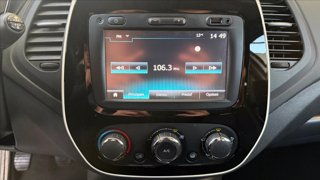 RENAULT Captur 0.9 tce Intens 90cv POCHISSIMI CHILOMETRI