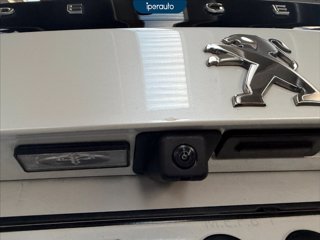 PEUGEOT E-2008 allure 100kw