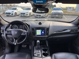 MASERATI Levante 3.0 V6 250cv auto