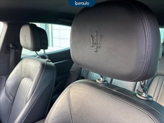 MASERATI Levante 3.0 V6 250cv auto