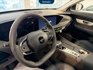 DONGFENG Huge 1.5 t E2 320T auto